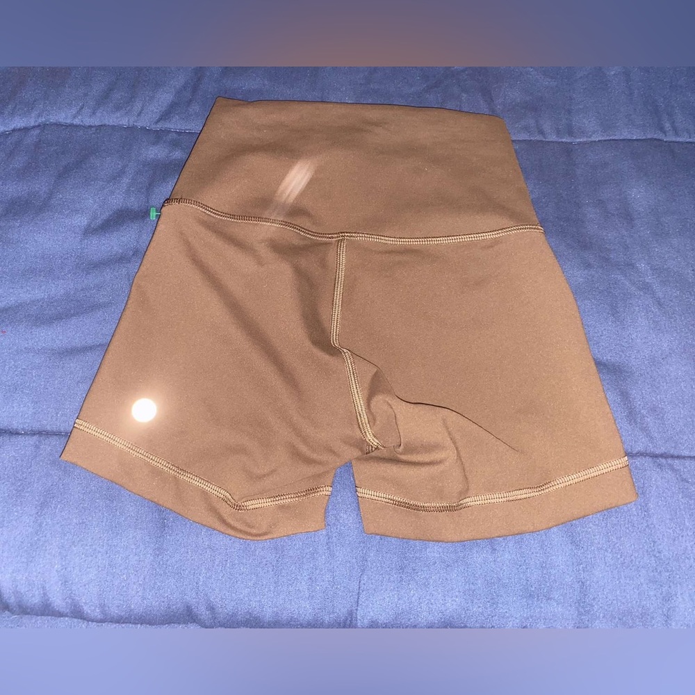 Lululemon Align High Rise Shorts in Java (size 2)